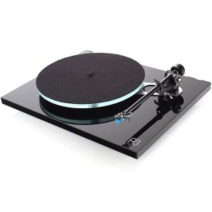 Проигрыватель виниловых пластинок Rega Planar 3